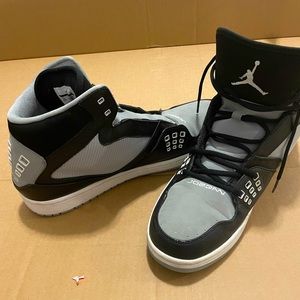 Air Jordan Flight 23, gray and black, size 15